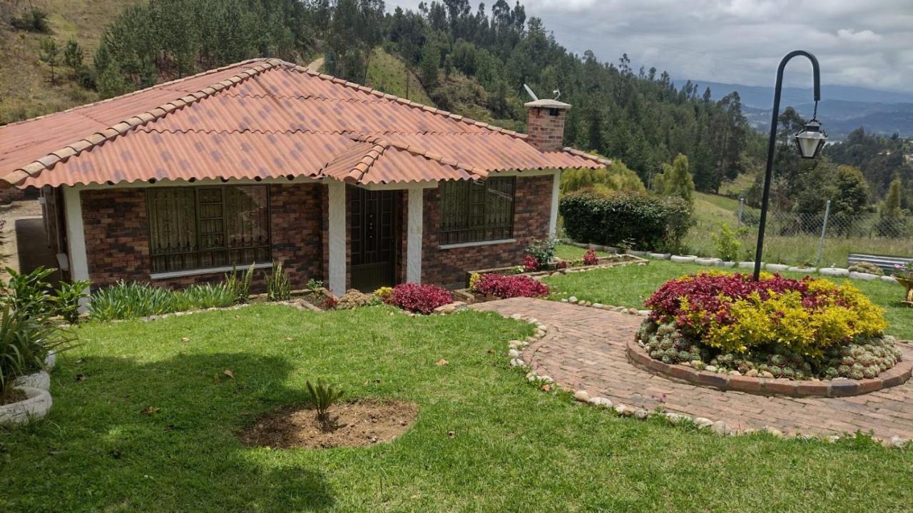 Gabriela Country house